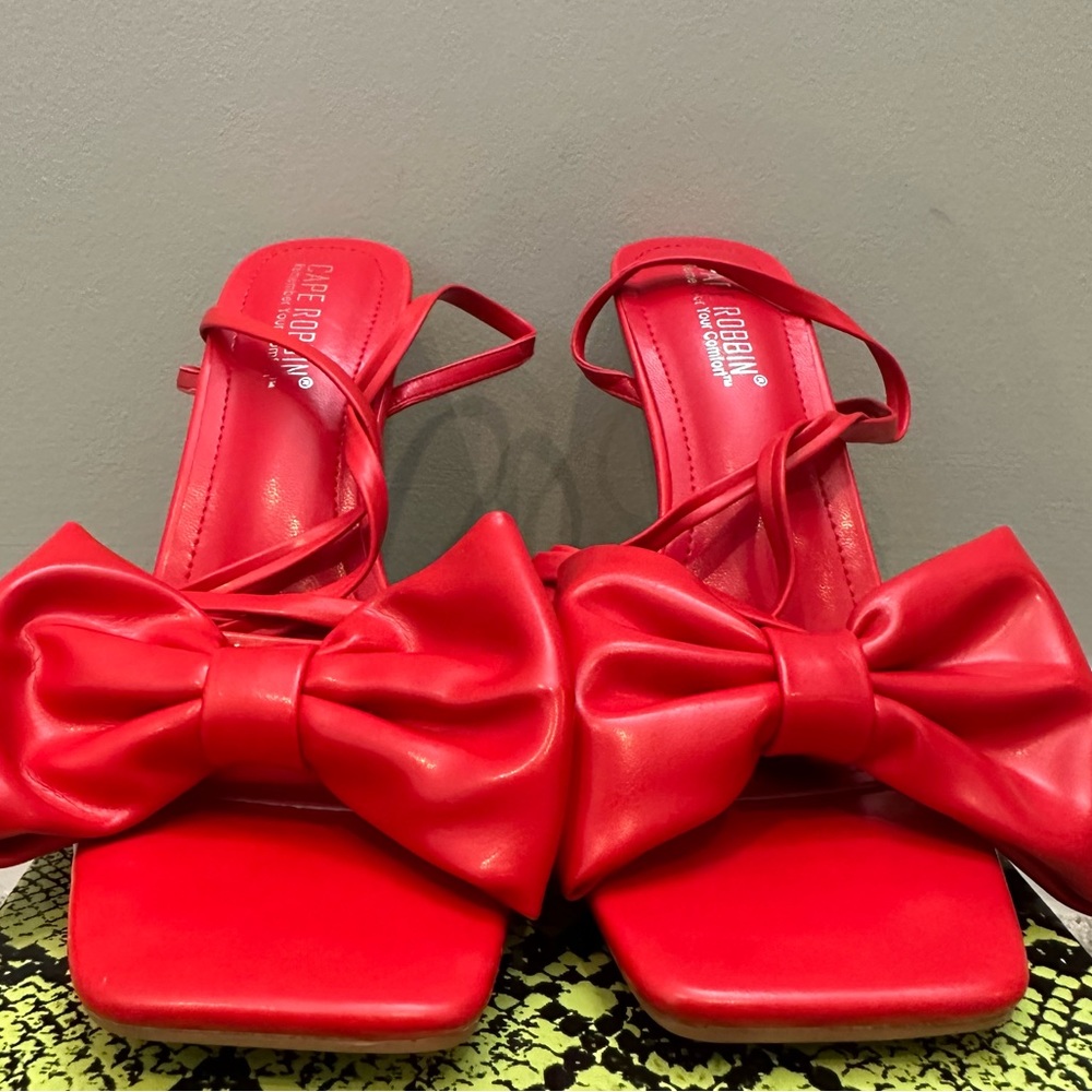 DOLLS KILL Red Coquette Ankle Wrap Stiletto Heels Size 9 NWT - Picture 2 of 10